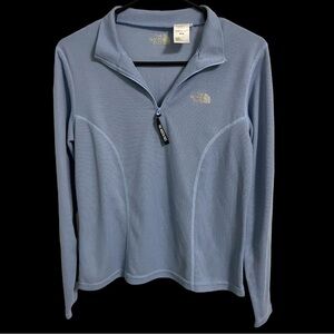 The north face baby blue quarter zip long sleeve women’s medium